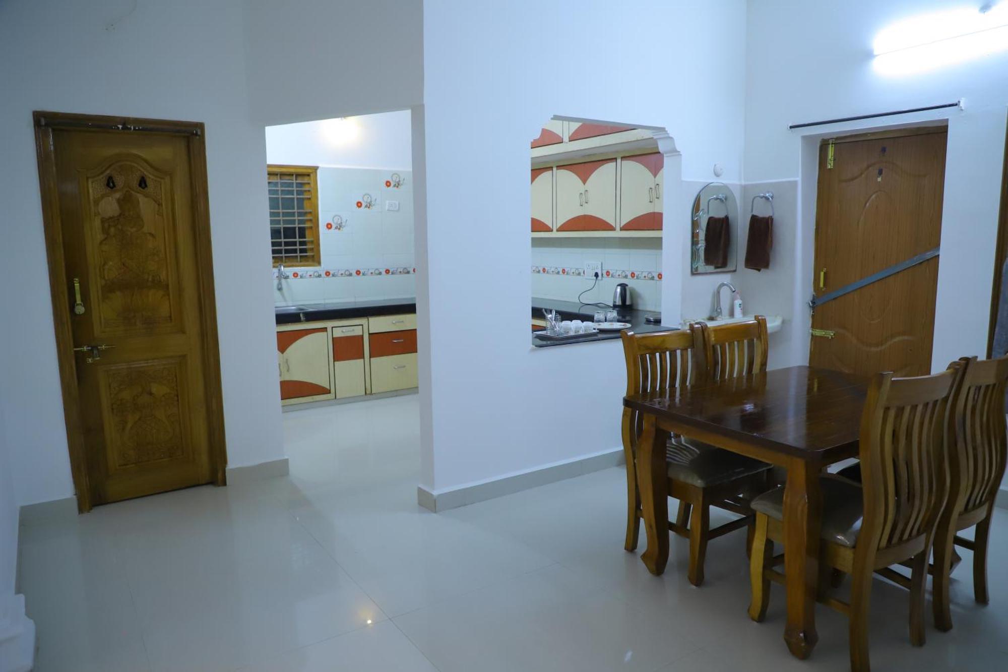 Nanda Mohan Homestay- Luxuries Ac Apartment Close To Alipiri Foothills-Kapila Teertham And Iskcon Temple Tirupati Esterno foto