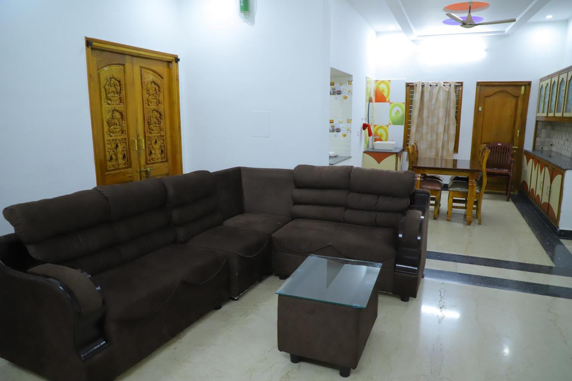 Nanda Mohan Homestay- Luxuries Ac Apartment Close To Alipiri Foothills-Kapila Teertham And Iskcon Temple Tirupati Esterno foto
