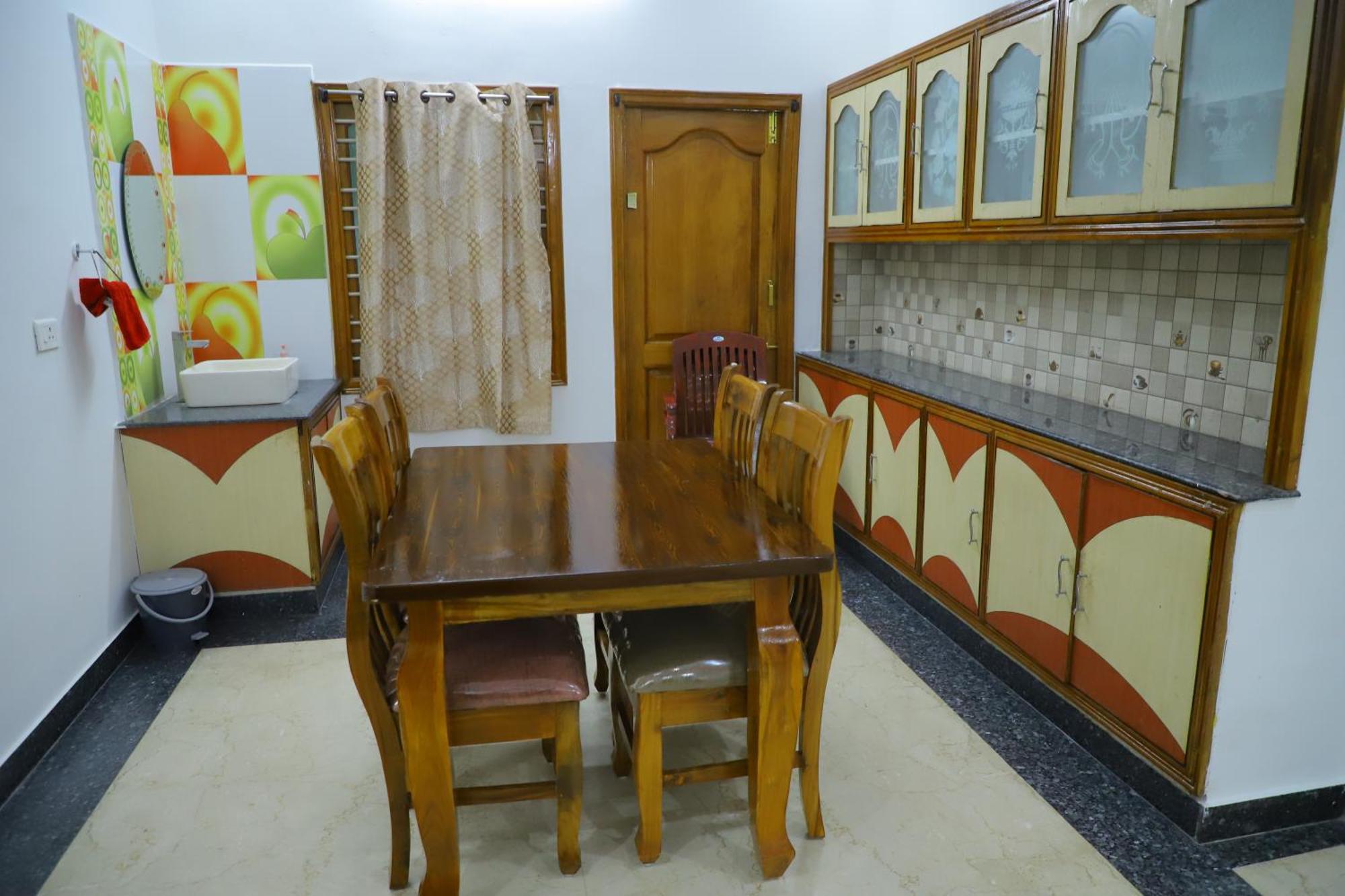 Nanda Mohan Homestay- Luxuries Ac Apartment Close To Alipiri Foothills-Kapila Teertham And Iskcon Temple Tirupati Esterno foto